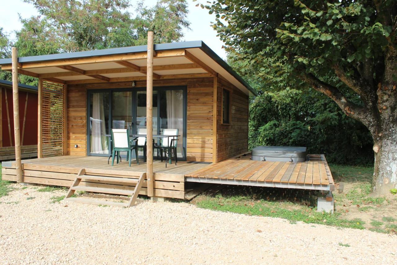 Camping Les Acacias 알트키르슈 외부 사진